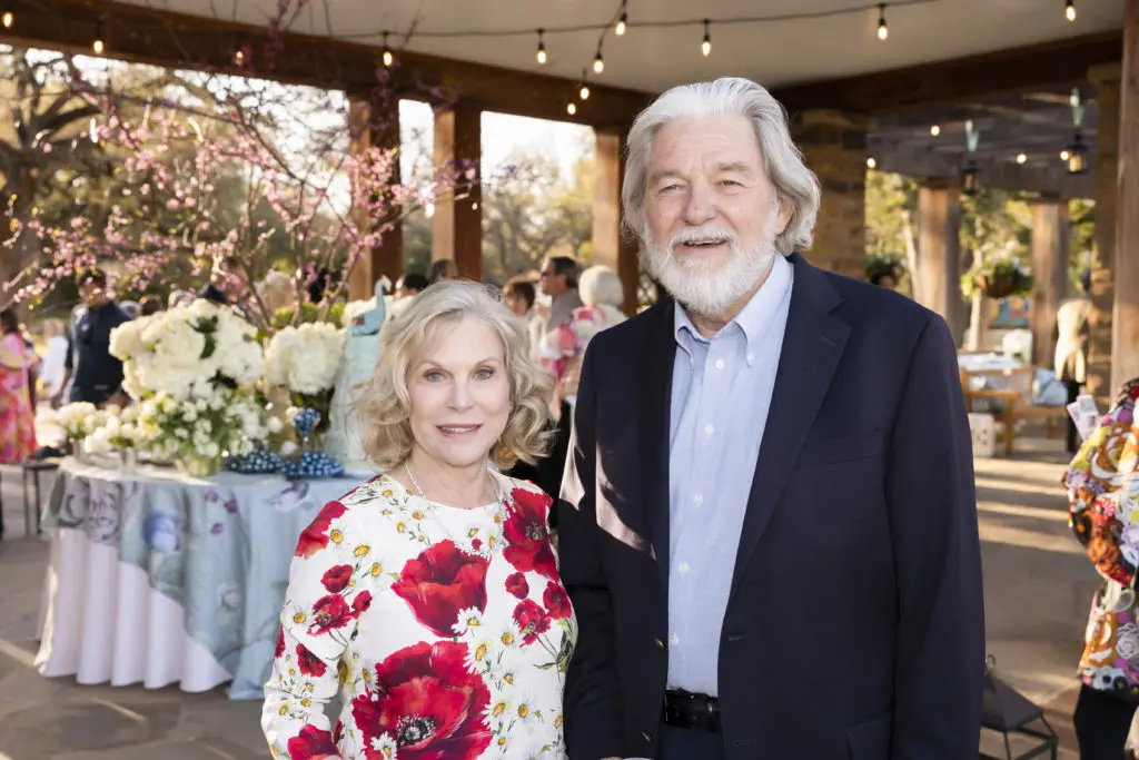Judy Koslow and Fort Worth Botanic Garden executive vice president Bob Byers at An Evening in the Garden. (Photo by Ellman Photography)