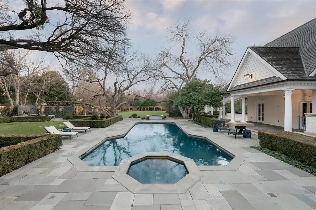 The pristine pool deck. (Photo by Costa Christ Media)