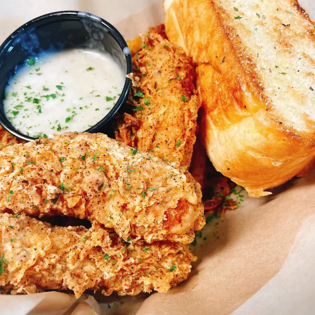 Opened in 2019, Vegan Food House is a global fusion restaurant with a Southern twist in Bishop Arts. (Courtesy)