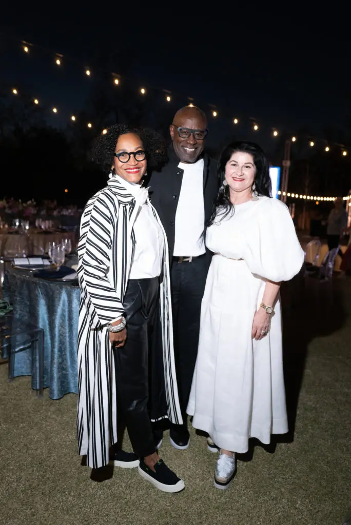 Anita & Gerald Smith, Simin Banister (Photo by Daniel Ortiz Courtesy of Memorial Park Conservancy)