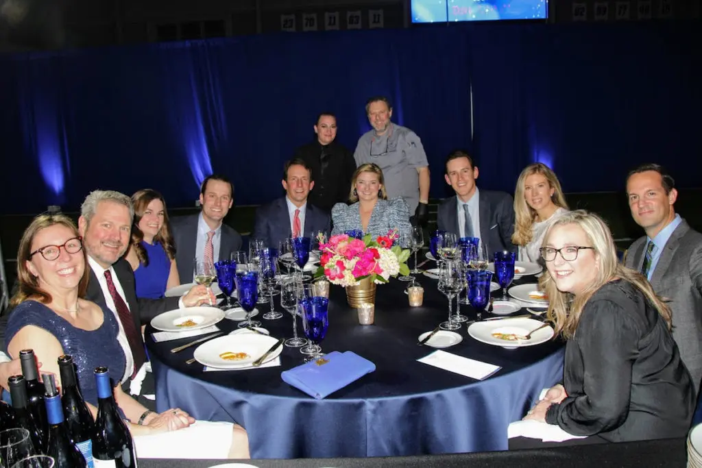 Chef Dan Landsberg serving new sponsors Sidley Austin LLP