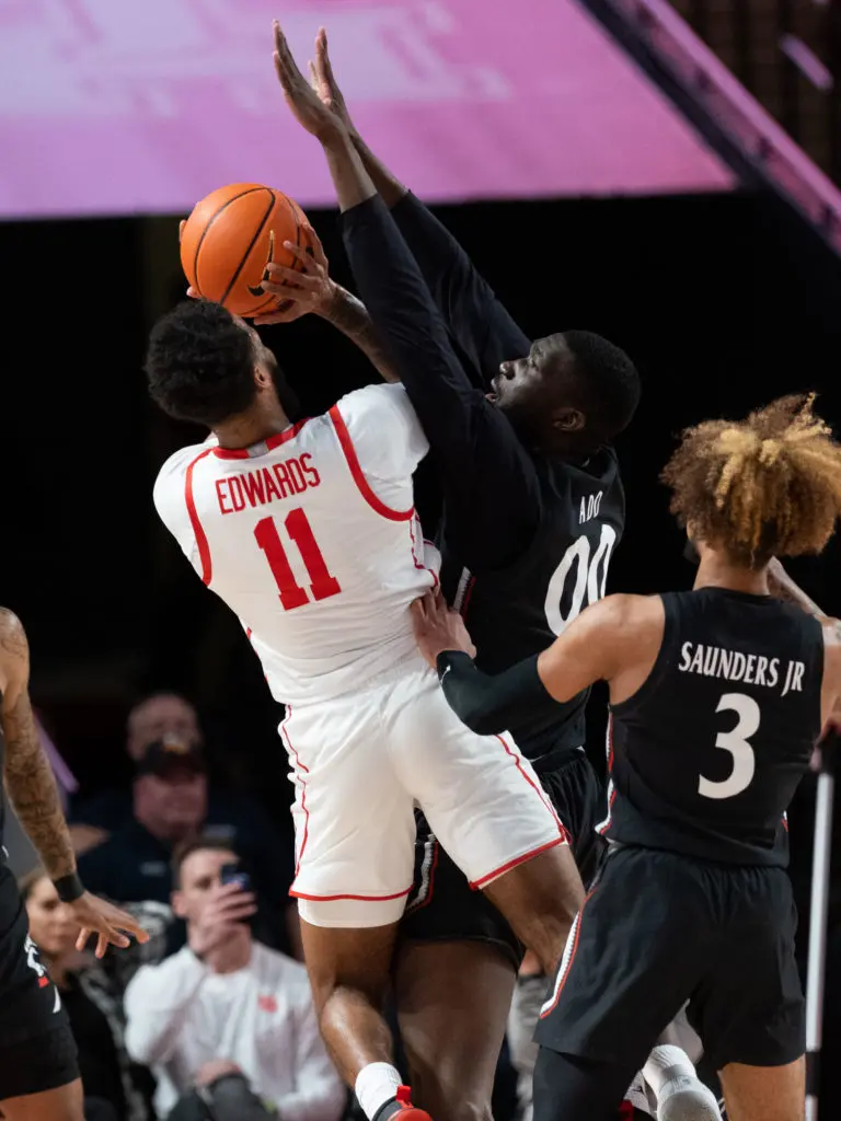 Kyler Edwards is an impact player for this UH team. (Photo by F. Carter Smith)