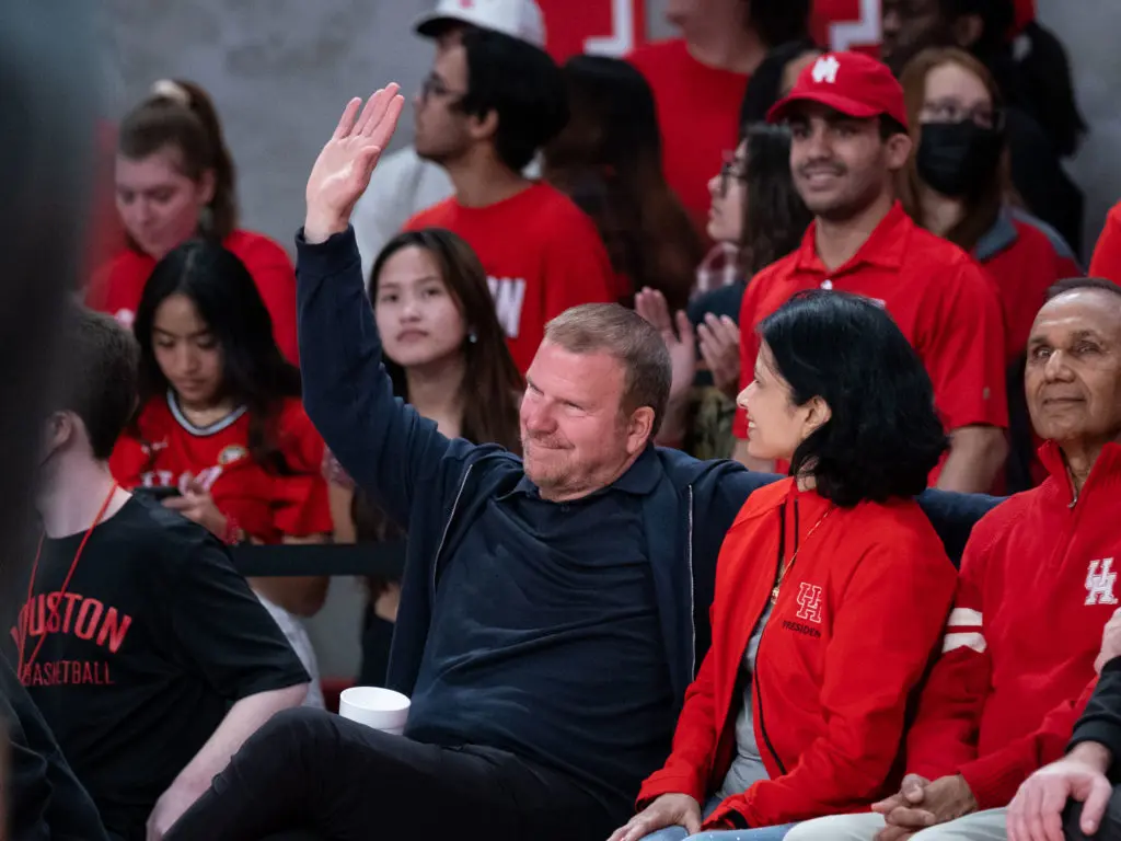 Billionaire believer Tilman Fertitta and UH president Renu Khator work closely together. Now Fertitta is set to receive the ultimate University of Houston honor on December 18. (Photo by F. Carter Smith)