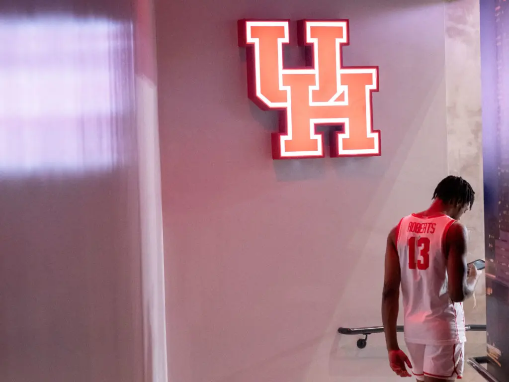 University of Houston forward J'Wan Roberts knows playing for UH means playing for titles. (Photo by F. Carter Smith)