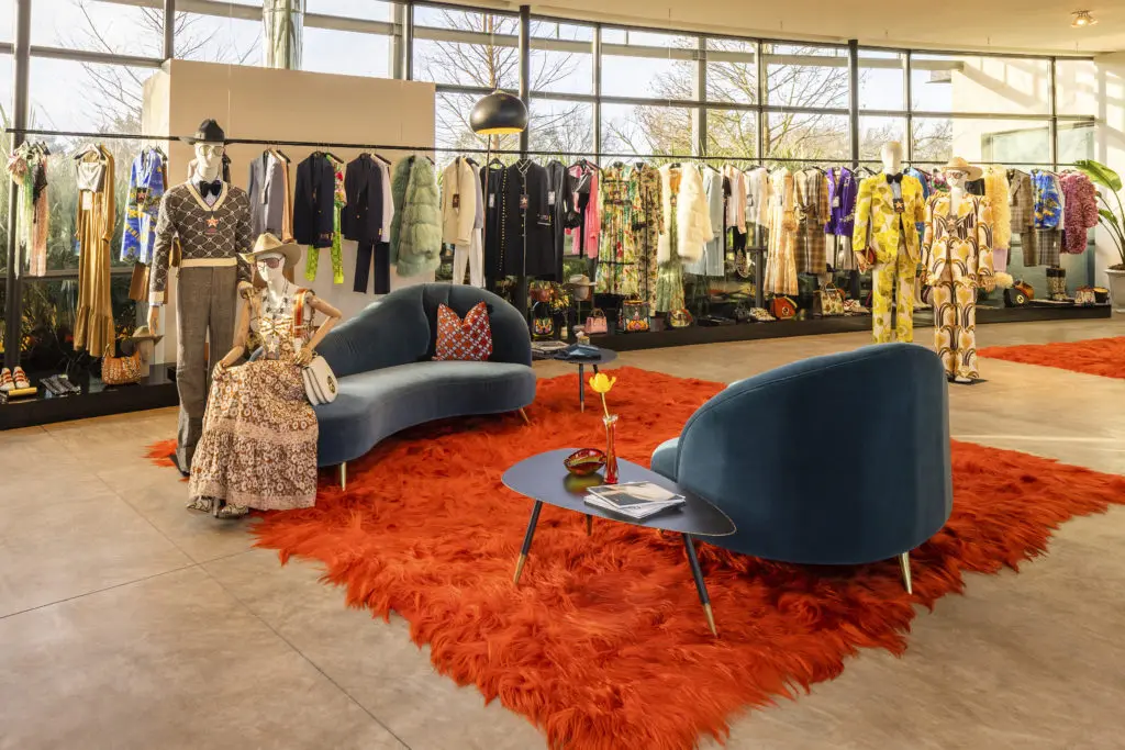 A room filled with pieces begging to come home with me. (Photo by Pablo Enriquez)