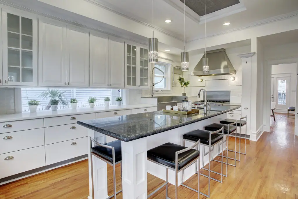 You'll never find a Vrbo with this grand a kitchen for exercising your inner gourmet chef. If on staycation, of course, call a caterer. (Photo by TK Images)