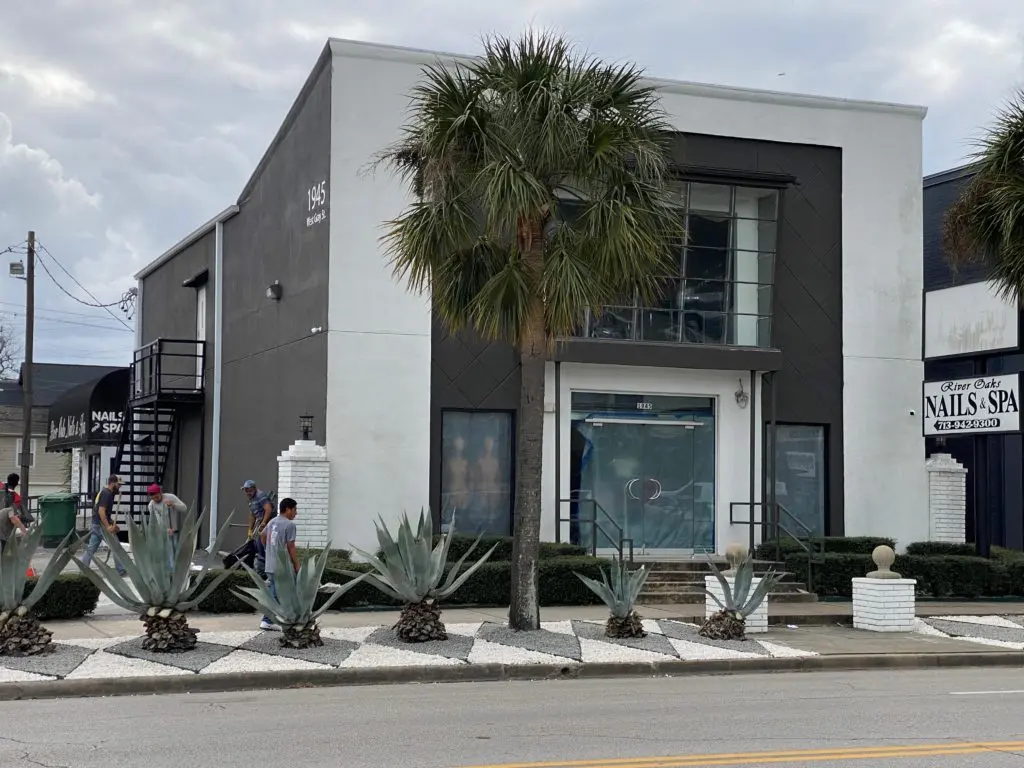 The UAL boutique on the edge of River Oaks Shopping Center opens on Friday with a wealth of discounted designer fashions.
