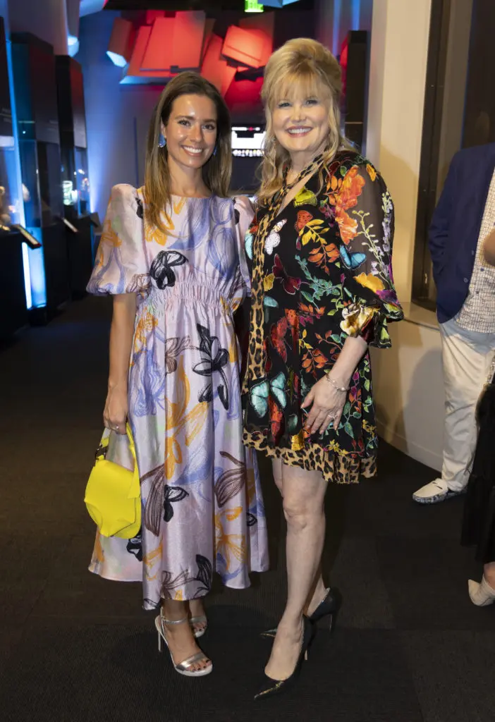 Patron Party: Sarah Szabo, Regina Bruce (Photo by Kim Leeson)