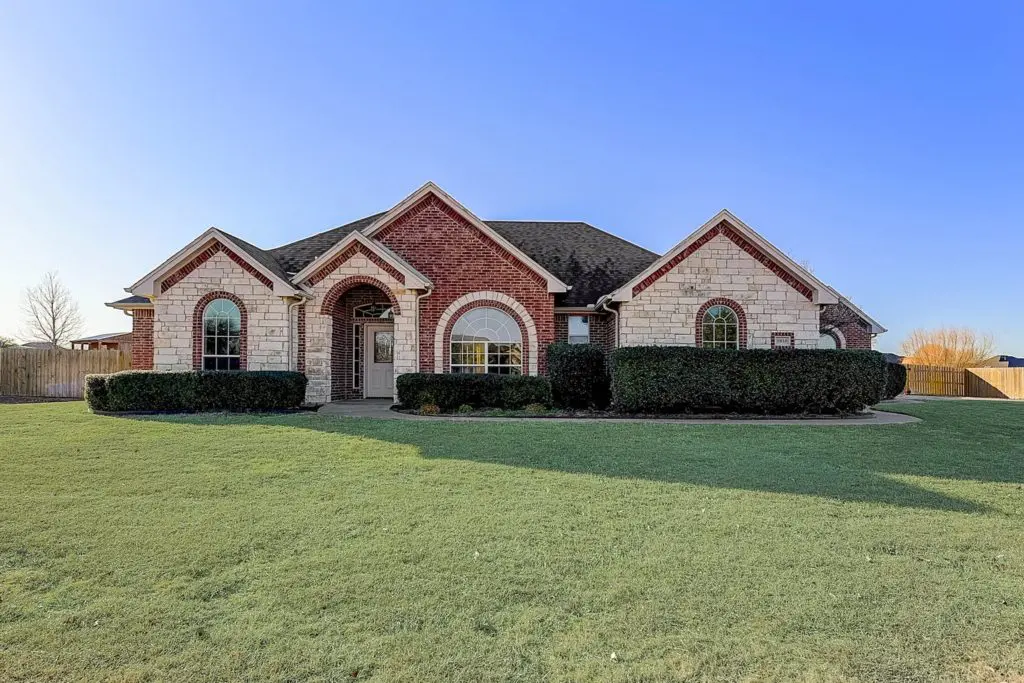 A Collin County charmer on Deerfield Lane.