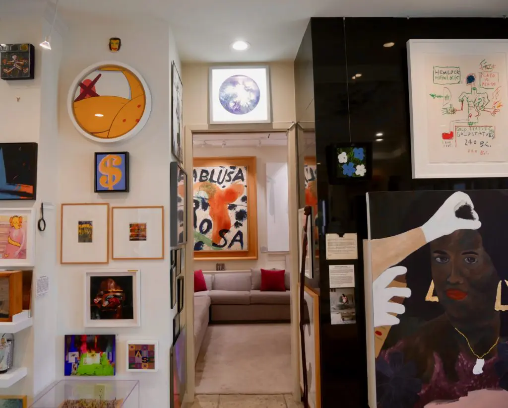 Lester Marks has been named to "ArtNews' " definitive Top 200 list and also appeared on "Art & Antiques" Top Collector list.