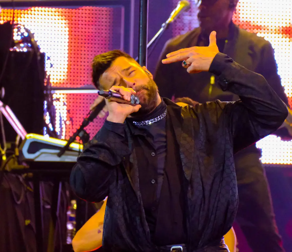 Ricky Martin Calls Houston Addictive, Keeps It Sexy and (Costume) Showy at the Rare Rodeo Concert That Promises More