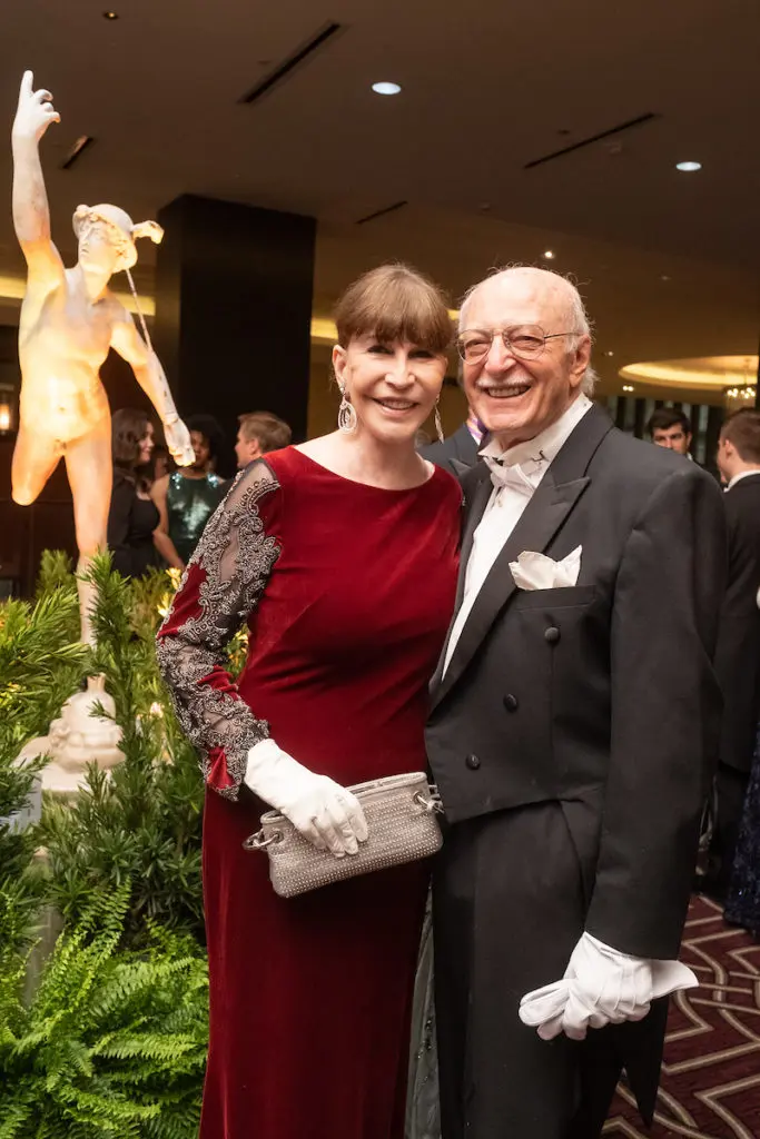 Shelby Hodge & Shafik Rifaat at the Krewe of Hermes presentation ball (Photo by Daniel Ortiz) 