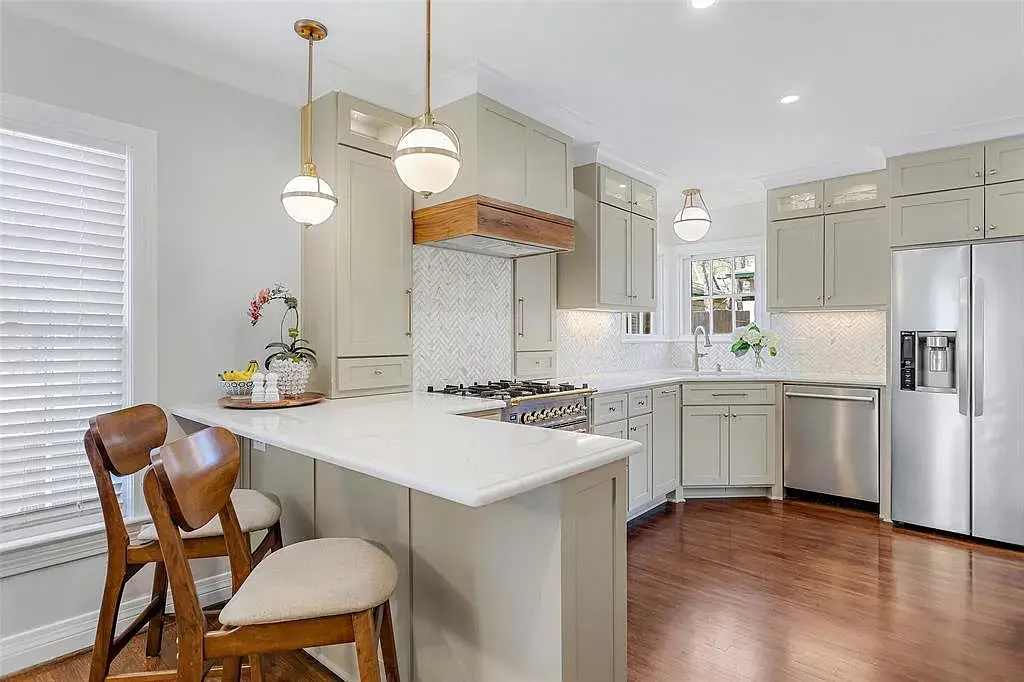 A modern makeover in the nearly century-old kitchen. 
