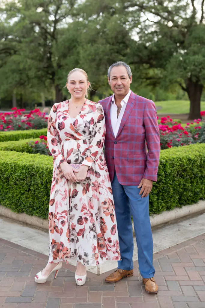 Patricia Sturion & Héctor Villarreal at the Hermann Park Conservancy's 'Evening in the Park' (Photo by Daniel Ortiz)