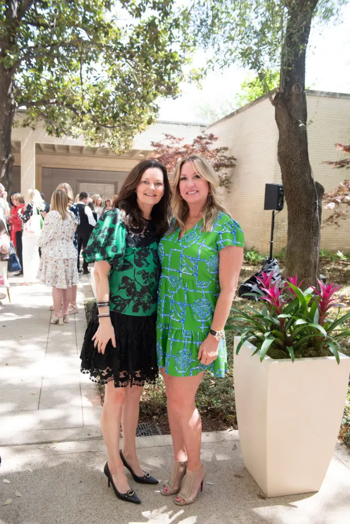 Kim Miller, Amy Turner (Photo by Tamytha Cameron)