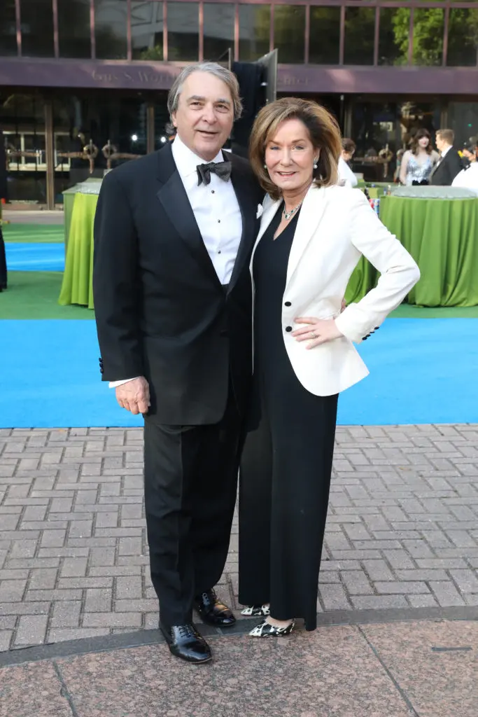 Mark Wawro & Melanie Gray at the Society for the Performing Arts gala (Photo by Priscilla Dickson)