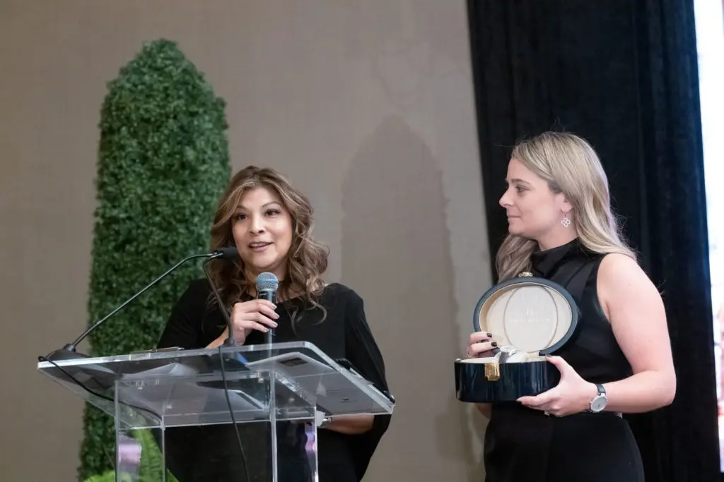 Petra Martinez, Krista Mullen at the Know Autism Gala (Photo by Daniel Ortiz)
