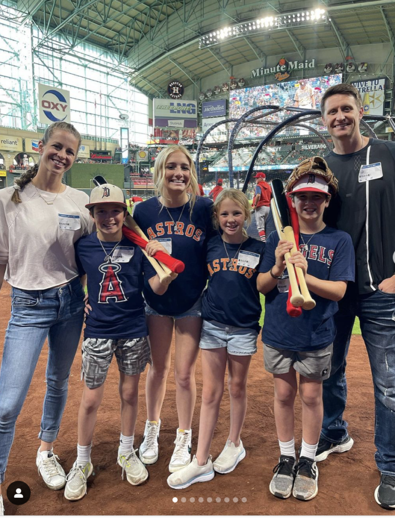 Mackenzie Fuller, Cohen Fuller, Chandler Fuller, Cassie Fuller, Creed Fuller and Clay Fuller enjoyed a special baseball day thanks to Alex Bregman and Mike Trout. (@Mackenzie.Fuller)