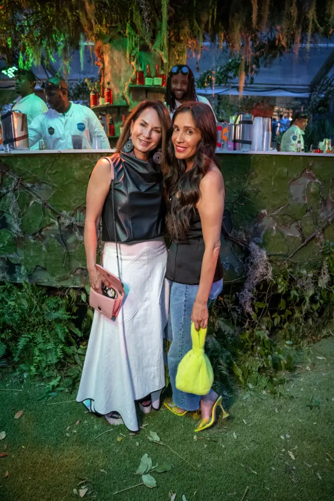 Sheryl Mass, Kristie Ramirez  (Photo by Beckley & Co)
