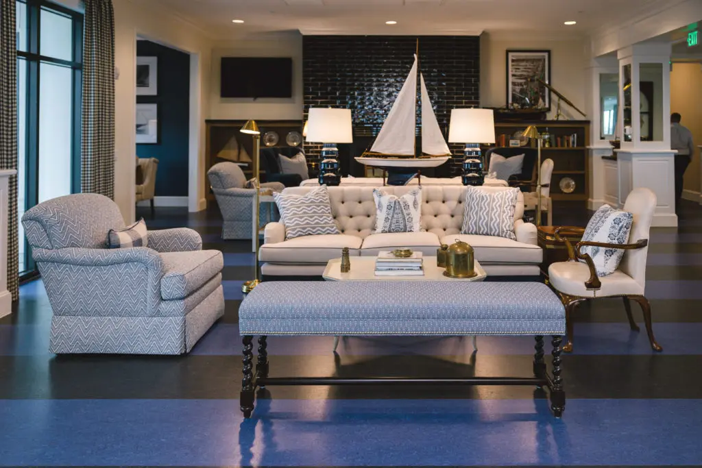 One of the many luxurious rooms for socializing at The Tradition Buffalo Speedway. (Photo by Johnny Than)