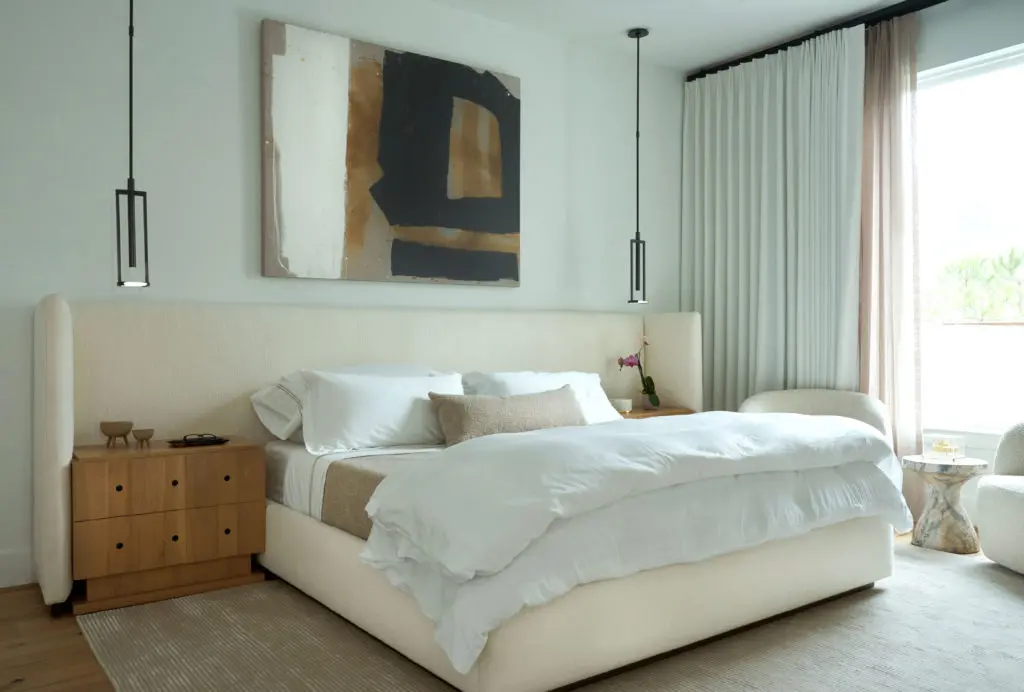 Clearview Residence: Residential Interior Design Under 3,500 Square Feet, Amanda Brooke Interiors. (Photos Jack Thompson)