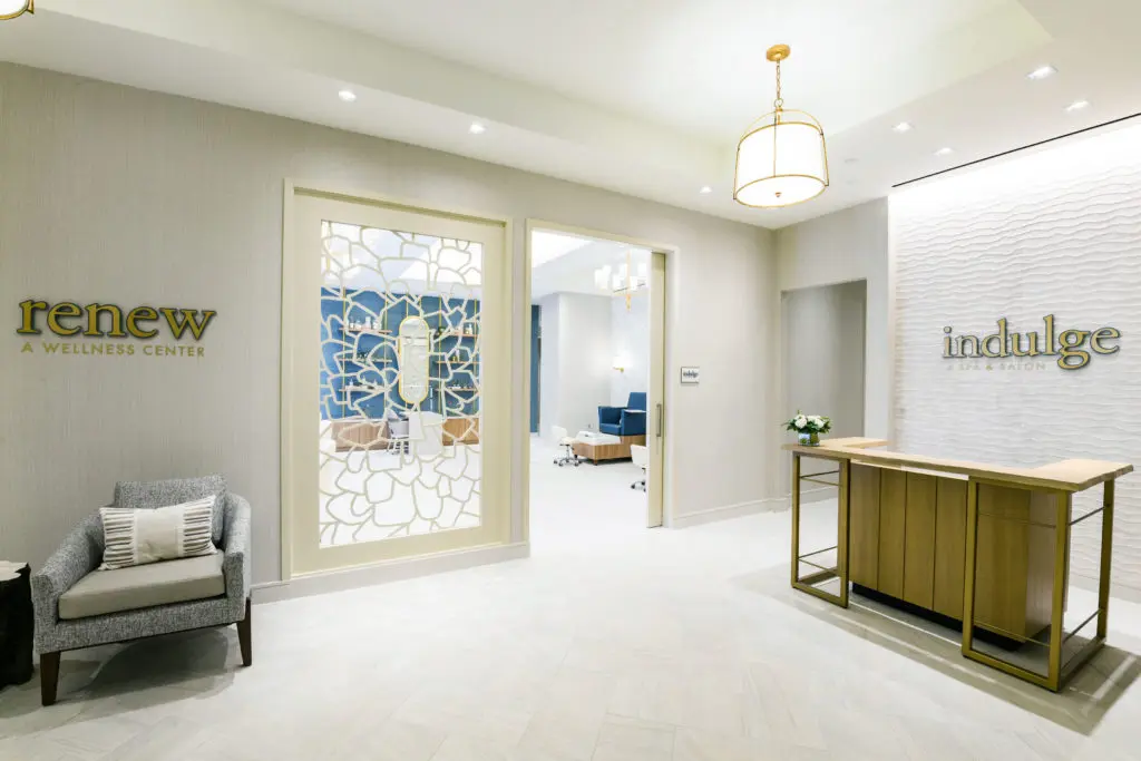 Watermark at Houston Heights knows that seniors really want the same things that everyone else wants. A great place to live. (Photo by Heather Durham Photography)