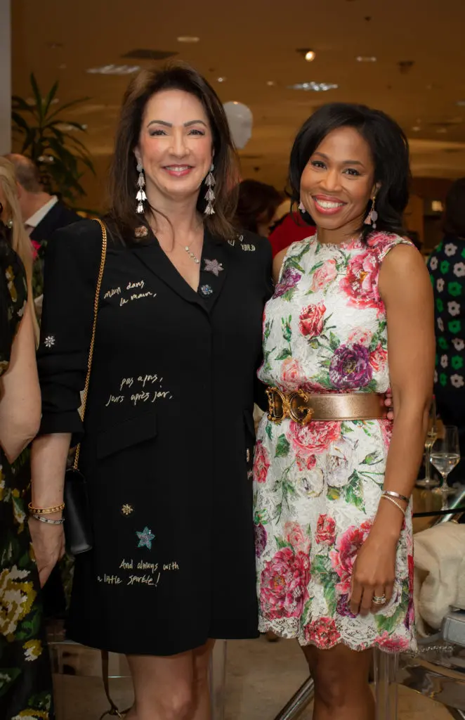 Former Best Dressed honorees Alicia Smith and Roslyn Bazzelle Mitchell (Photo by Miroma  Photography)