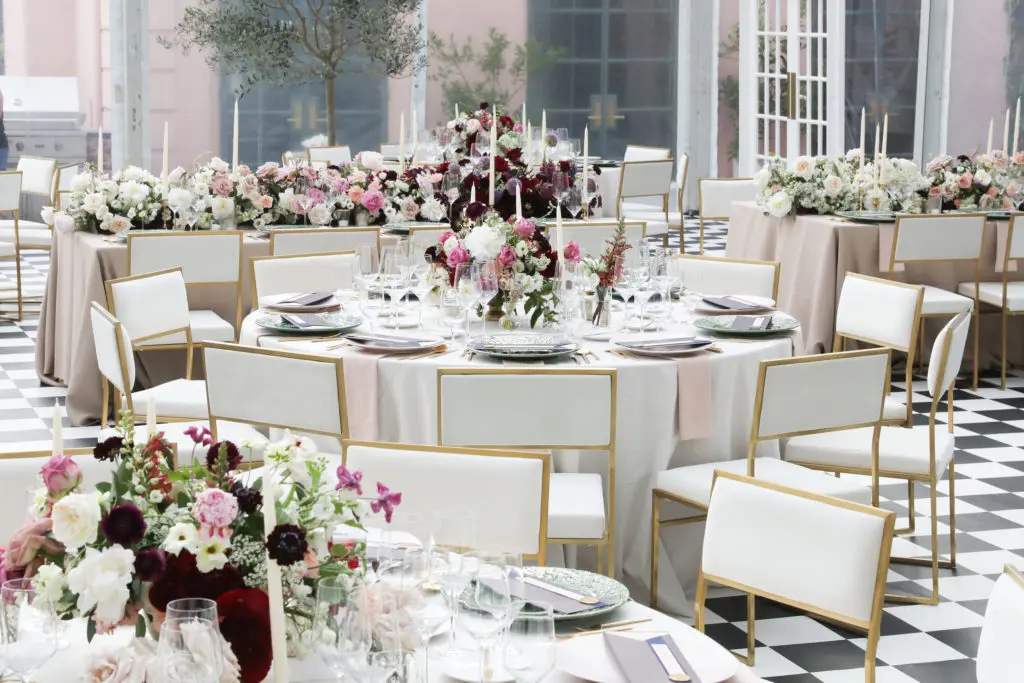 A beautiful dinner party setting for the Children's Memorial Hermann evening in Melissa Juneau's renovated 1927 River Oaks home (Photo by Priscilla Dickson)
