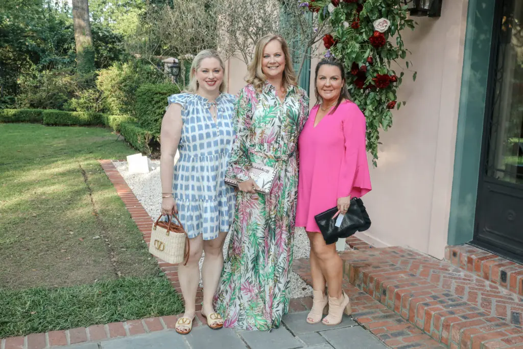 April McGee, Laura Escalona, Talia Kallop at the Children's Memorial Hermann al fresco dinner (Photo by Priscilla Dickson)