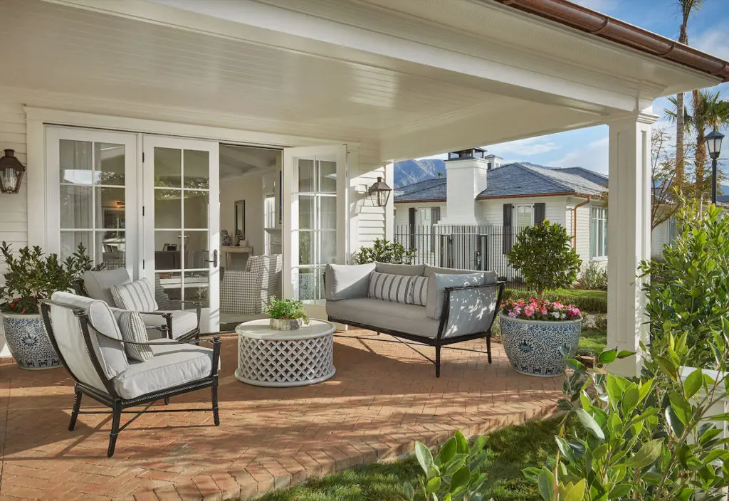 A Grand Bungalow terrace.