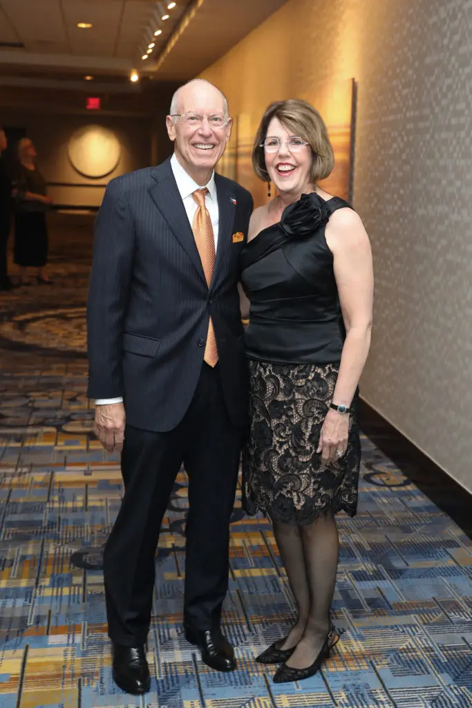 David Mincberg & Lainie Gordon at the Lyndon Baines Johnson Moral Courage Award dinner (Photo by Priscilla Dickson)
