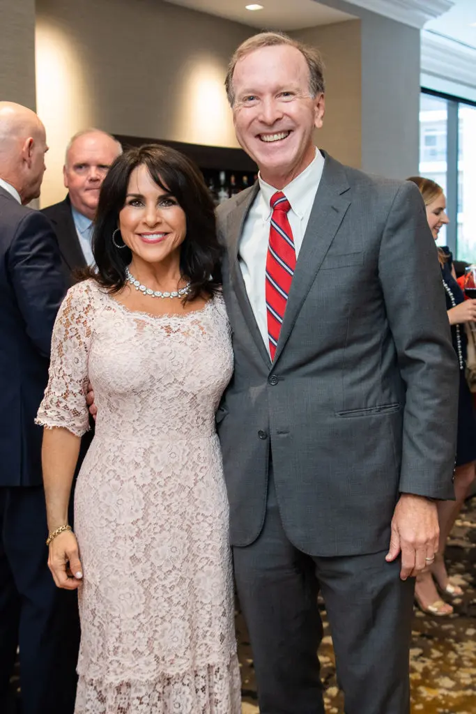 Foundation chairs Maria & Neil Bush at the Barbara Bush Houston Literacy Foundation Celebration of Reading (Photo by Michelle Watson, CatchLightGroup.com)