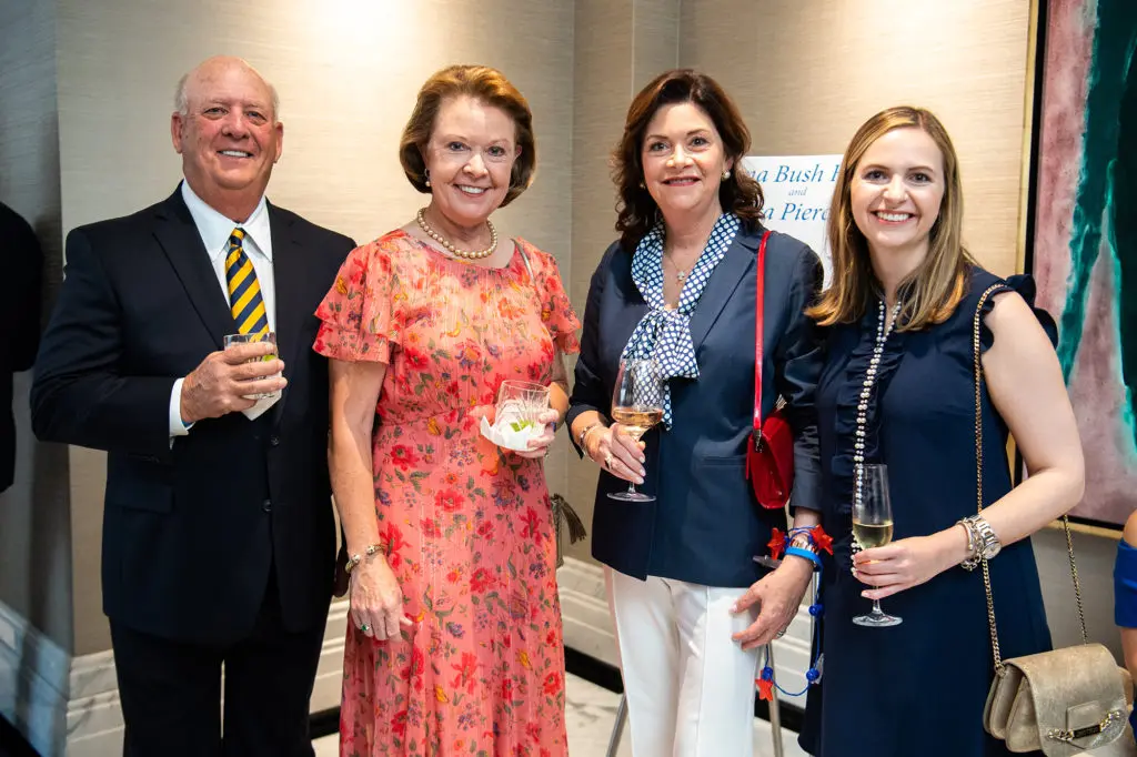 Mark & Martha Carnes, Roxann Neumann, Kara Neumann at the Barbara Bush Houston Literacy Foundation Celebration of Reading (Photo by Michelle Watson, CatchLightGroup.com)