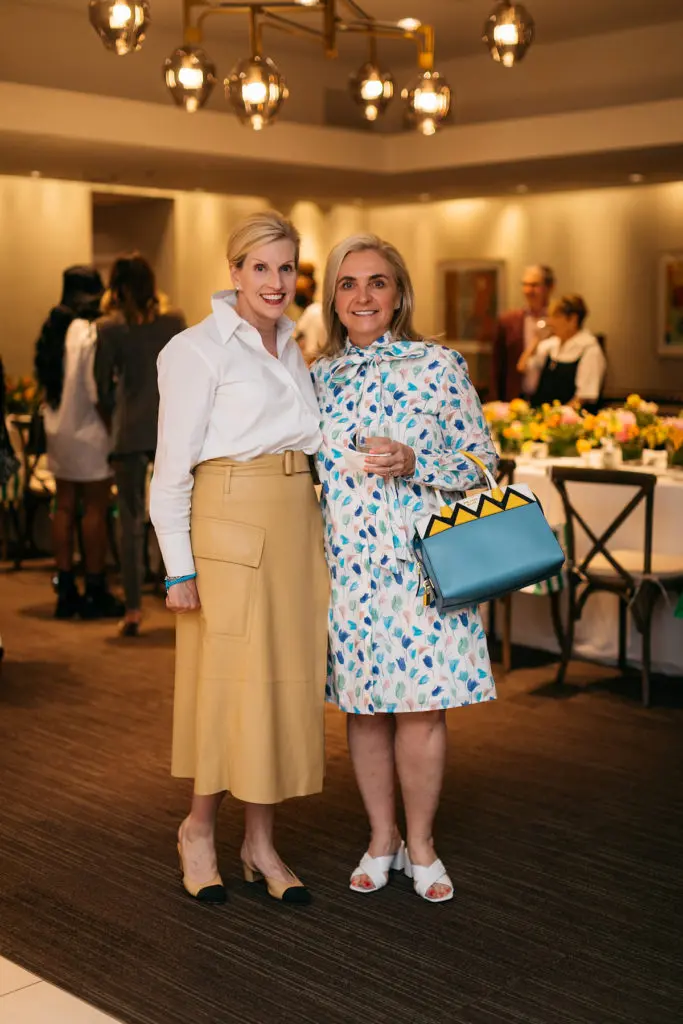 Angela Malone, Kim Quinn