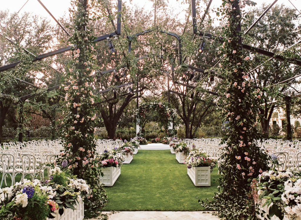 Meredith Flores and Mason Barker's wedding was an outdoor dream. (Photo by John Cain Photography)