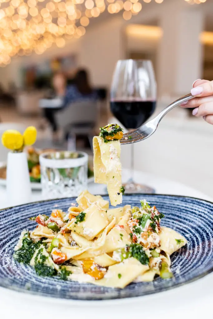 Ellie's has an incredible food menu crafted by Chef Dan Landsberg.
