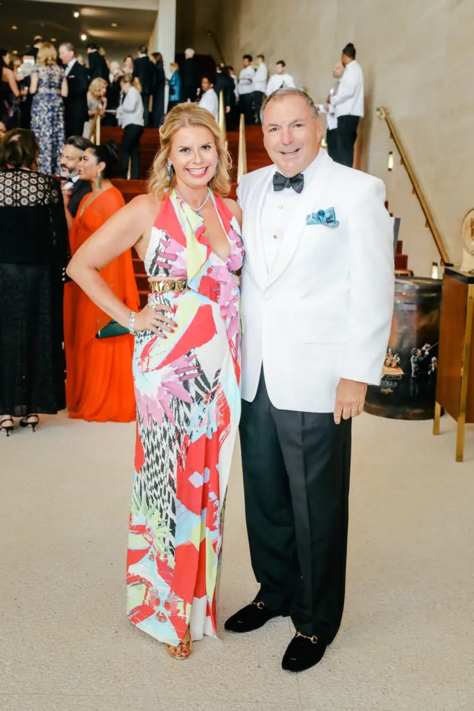 Valerie & Tracy Dieterich at the Houston Symphony Wine Dinner and Collector's Auction (Photo by Priscilla Dickson)