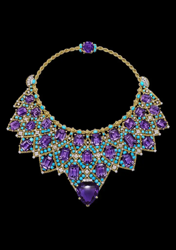 Bib necklace, Cartier Paris, special order, 1947. Nils Herrmann, Collection Cartier © Cartier