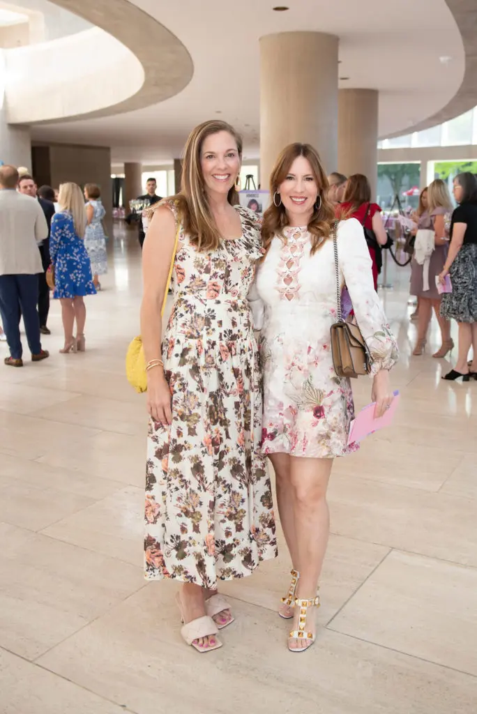 Holly Krug, Lindsay Jacaman (Photo by Tamytha Cameron)