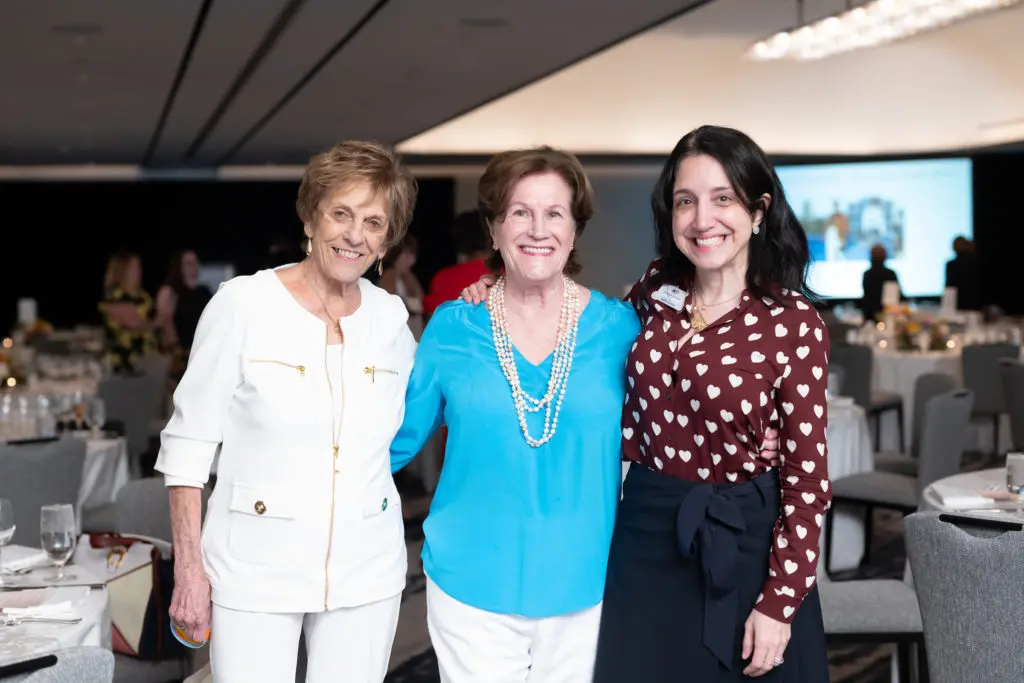 Arline Guefen, Nancy Levicki, Janis Jarosz at the Dress for Success Houston event at the Four Seasons Hotel. (Photo by Daniel Ortiz)