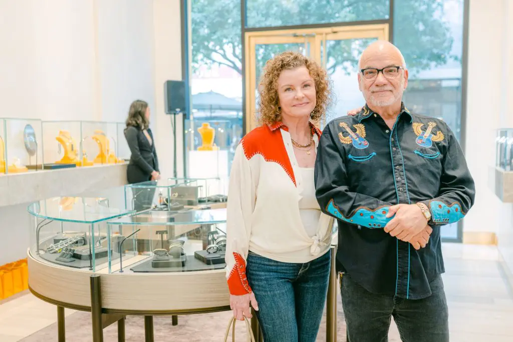 Bonnie Elwood, Doug Harris at the PetSet party at de Boulle Diamonds & Jewelry  (Photo by Si Vo Photography)  