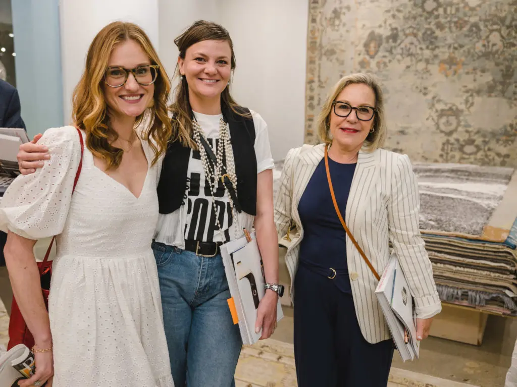Emily Spanos, Vyara Noeva, Tereza Blattner (Photo by Johnny Than)
