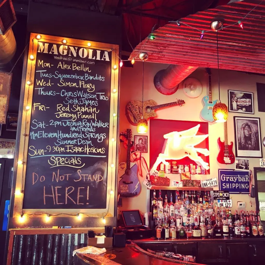 Magnolia Motor Lounge will soon take over the former Royal Falcon/BBQ on the Brazos space on Benbrook Traffic Circle. 