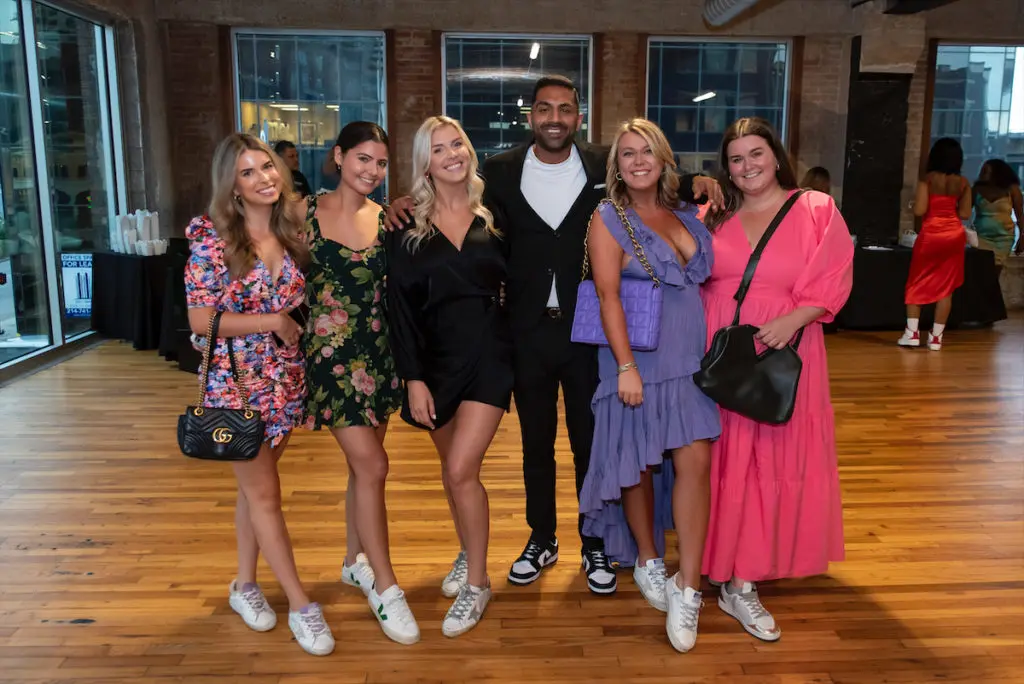 Kayla Weigel, Nora Hall, Mallory Beeme, Shoaib Patel, Alix Johnson, Kate Rogers (Photo by Celeste Cass with Tamytha Cameron Photography)