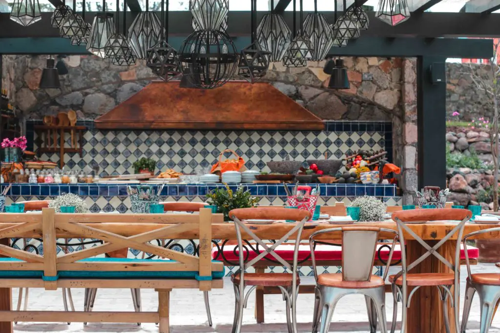 From cooking classed to artist workshops, Rosewood San Miguel de Allende has an impressive roster of bespoke experiences bringing the deep-seeded culture to their guests. (Photo courtesy of Rosewood San Miguel de Allende)