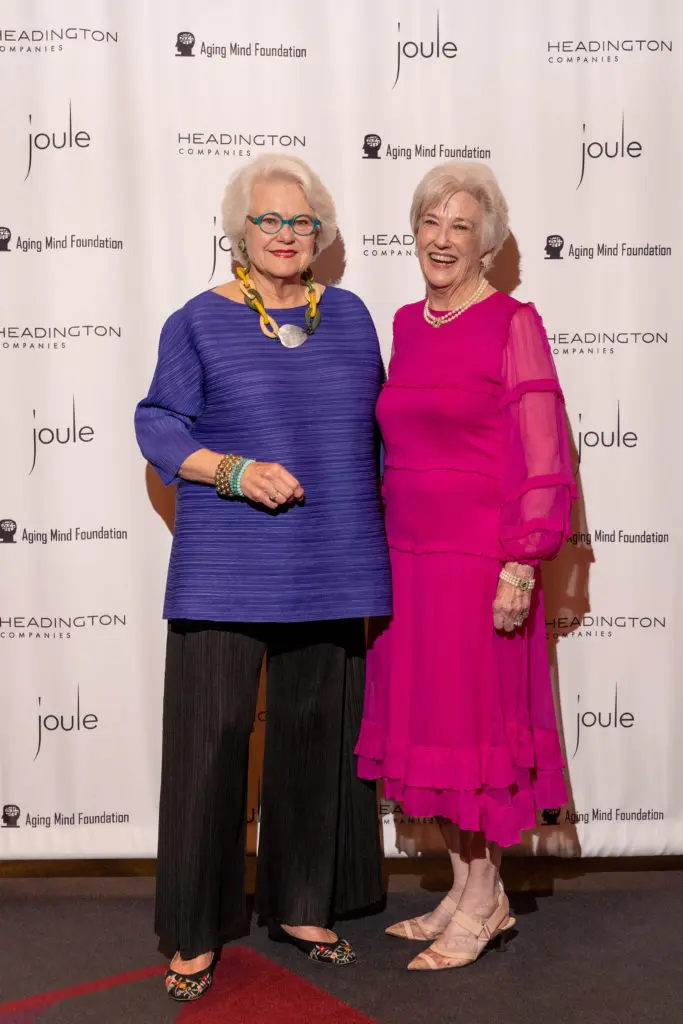 Paula Lambert, Jo Marie Lilly (photo by Scott Hagar)