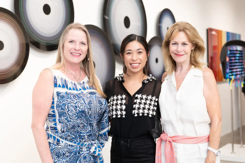 Teresa Henderson, Danielle Deleon, Cheryl Byington at the Valobra, Christopher Martin Gallery and Lucho summer soirée. (Photo by Daniel Ortiz)