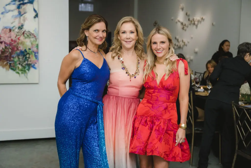 Lucrecia Waggoner, Laura Rathe, Carly Allen Martin at "Wanderlust" opening at Laura Rathe Fine Art (Photo by Johnny Than)