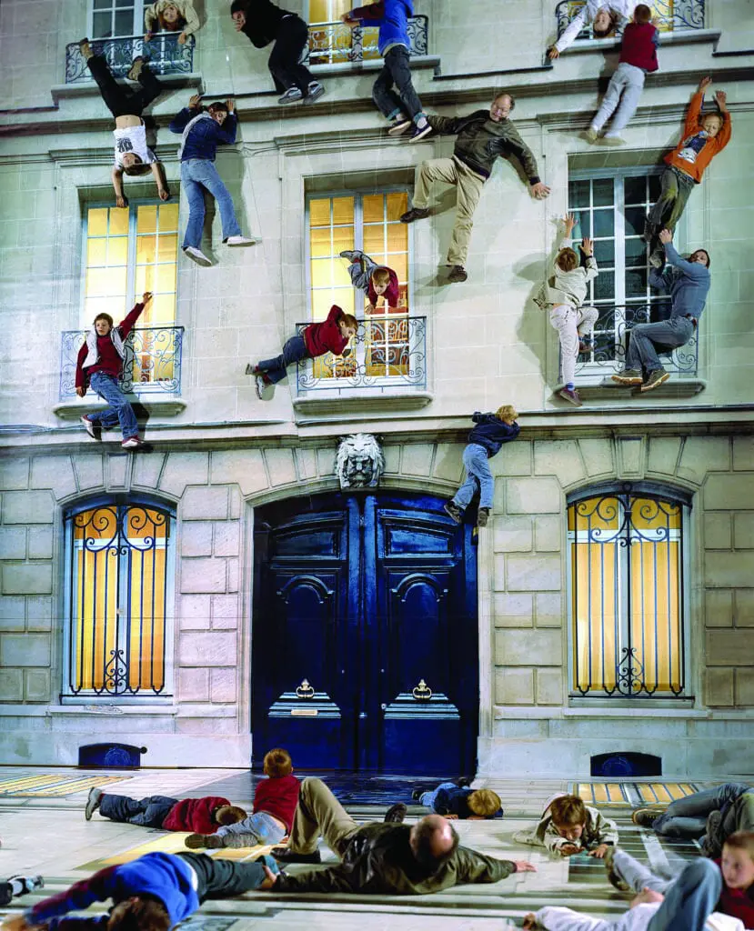 Leandro Erlich's “Bâtiment” (Facade) certainly leaves quite an impression at MFAH. 