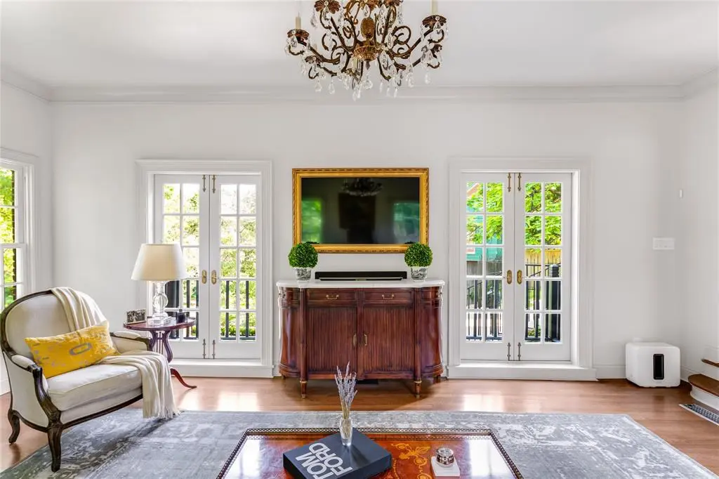 Another view of the formal living room, with Juliet balconies to take in the hilly views. 